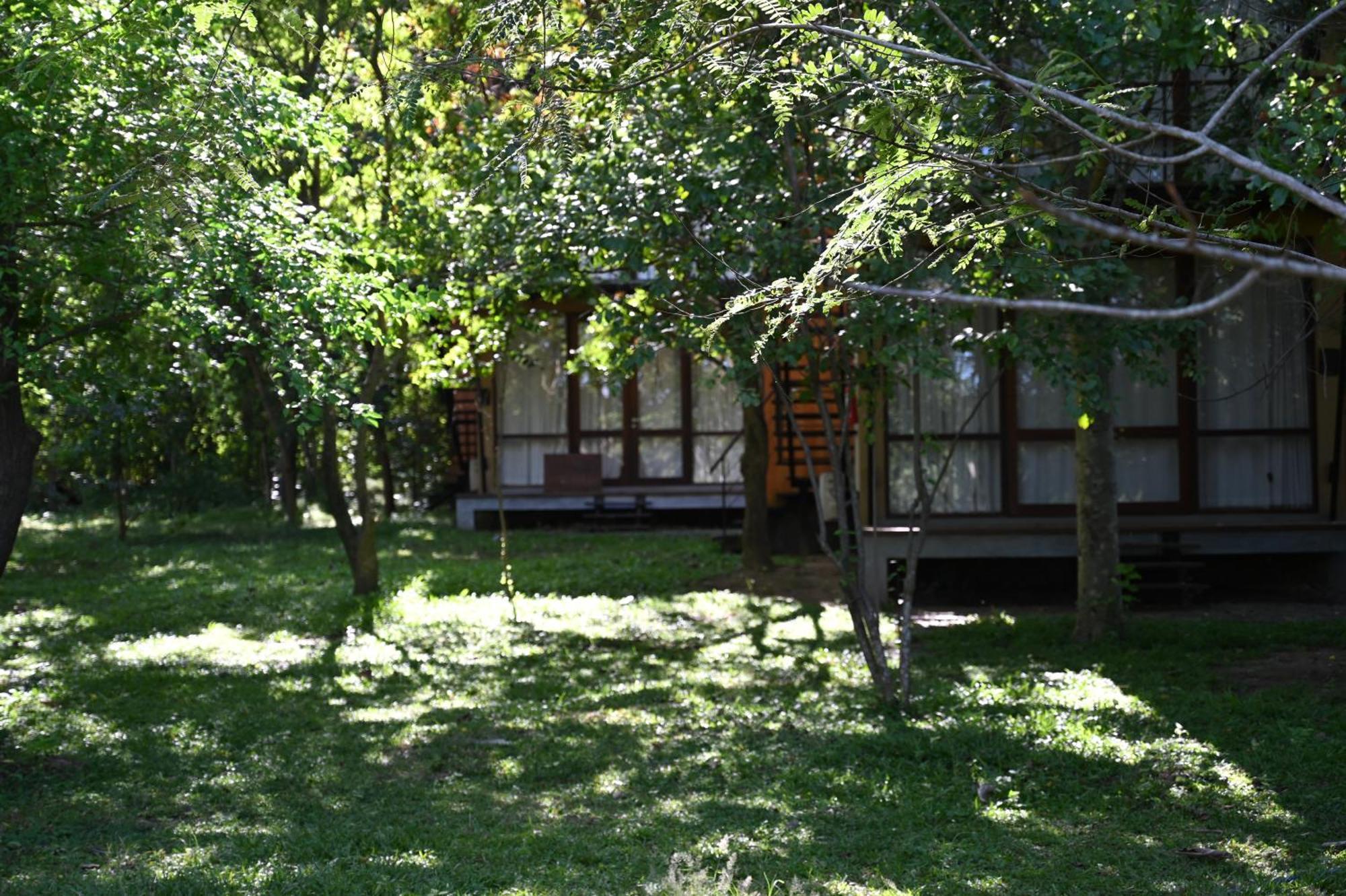 Breezy Lake Tissamaharama Exterior photo