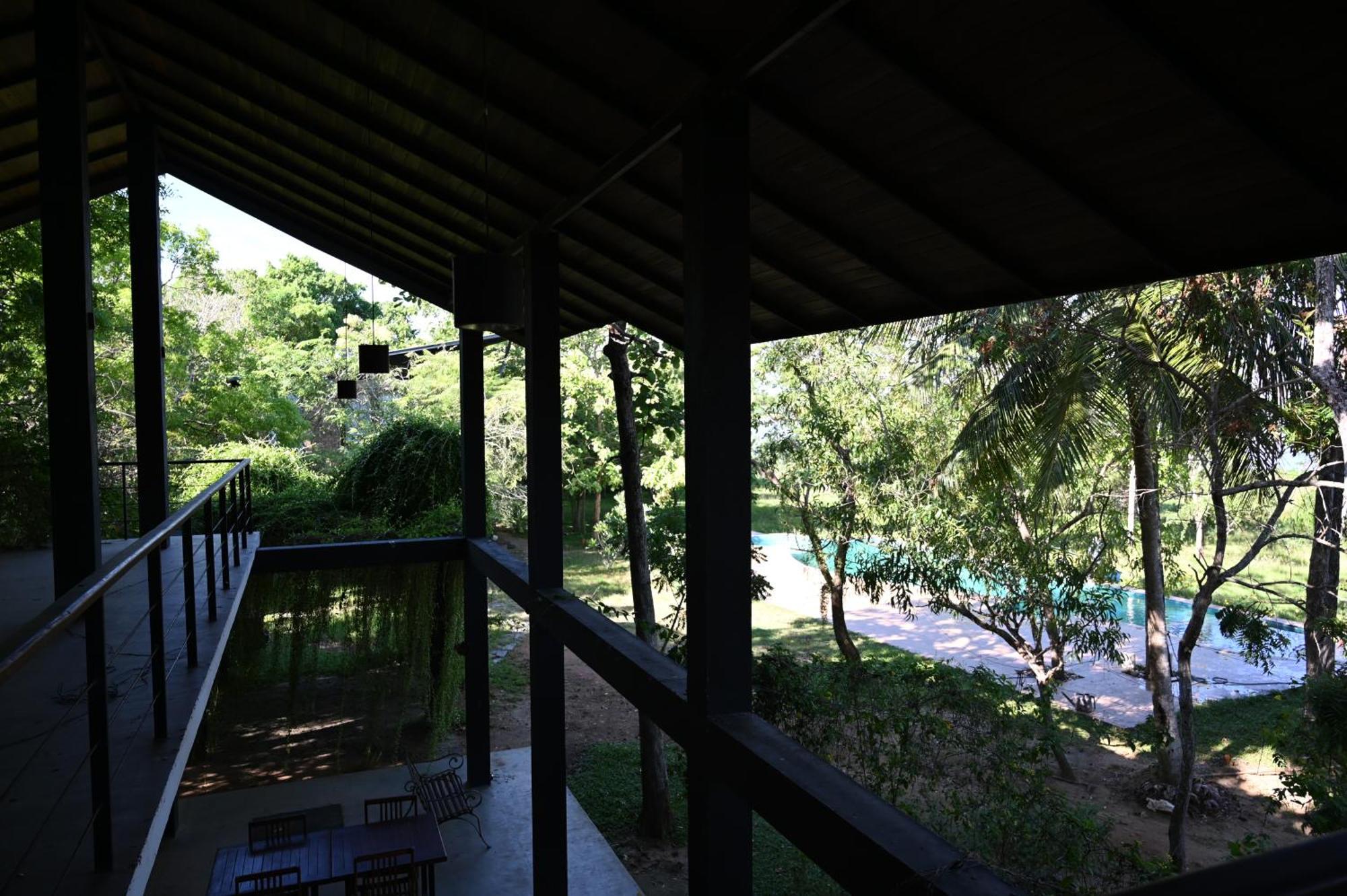 Breezy Lake Tissamaharama Exterior photo